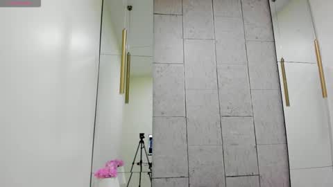 Anna online show from 03-23-26, 01:26