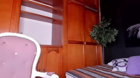 Anahi online show from 02-04-26, 03:12