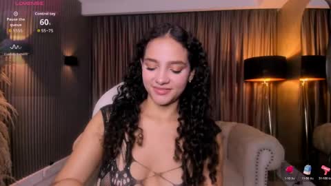 Snapshot of anahi_curlie1 chatting on 05-23-26, 11:14 Anahi Curlie online show from 05-23-26, 11:14