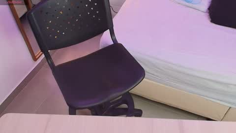 Anahi  online show from 10-02-25, 07:54