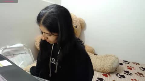 Anahi Browns online show from 02-23-26, 11:13