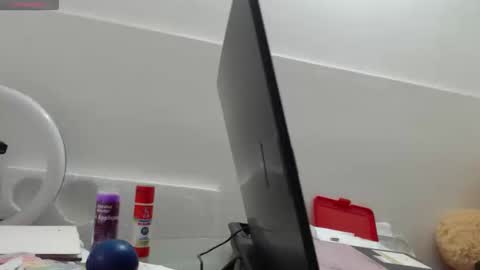 Anahi Browns online show from 03-03-26, 10:15