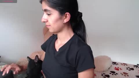 Anahi Browns online show from 04-01-26, 07:11