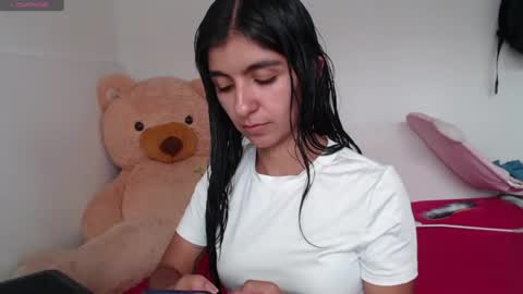 Snapshot of anahibrowns95 chatting on 07-14-26, 06:46 Anahi Browns online show from 07-14-26, 06:46