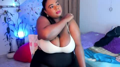 anai_valentinex online show from 04-19-26, 09:17
