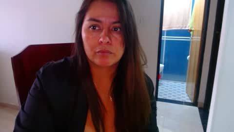 anaids online show from 12-23-24, 09:40