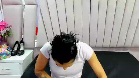 AbbyAndAntonela online show from 02-15-25, 02:47