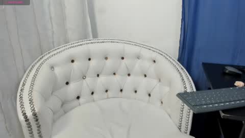 Snapshot of analia18_ chatting on 02-08-25, 04:04 analia18 online show from 02-08-25, 04:04