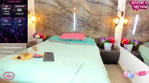 Analia smith online show from 02-11-25, 08:37