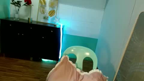 Snapshot of analordgoddessxx chatting on 09-30-25, 10:15 Thena online show from 09-30-25, 10:15