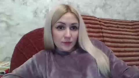 Snapshot of analqueen2024 chatting on 02-14-25, 03:15 analqueen2024 online show from 02-14-25, 03:15