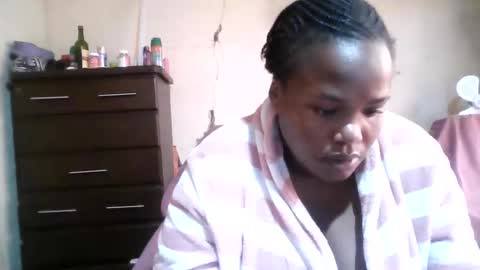 Snapshot of analslut1987 chatting on 04-25-26, 06:38 analslut1987 online show from 04-25-26, 06:38