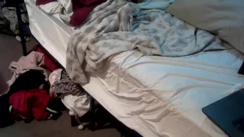 Snapshot of analwhore666 chatting on 12-26-24, 03:53 kinkylilanalslut online show from 12-26-24, 03:53