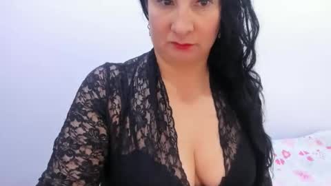 Snapshot of anamaria288 chatting on 12-16-24, 04:34 anamaria288 online show from 12-16-24, 04:34