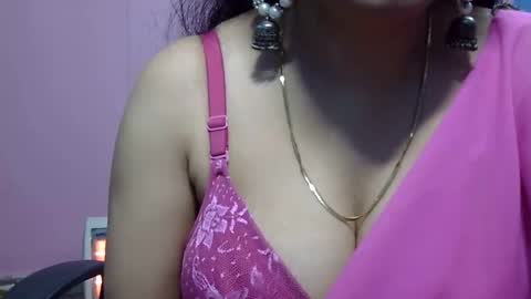 Snapshot of anamika794088 chatting on 01-15-25, 10:27 anamika794088 online show from 01-15-25, 10:27