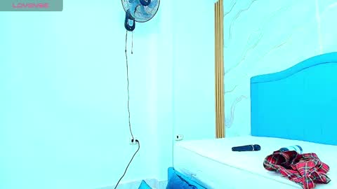 A N A P A U L A online show from 09-30-25, 06:07