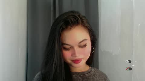 Snapshot of anaruru_ chatting on 04-10-26, 11:26 ANA online show from 04-10-26, 11:26