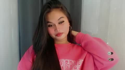 Snapshot of anaruru_ chatting on 04-11-26, 04:22 ANA online show from 04-11-26, 04:22