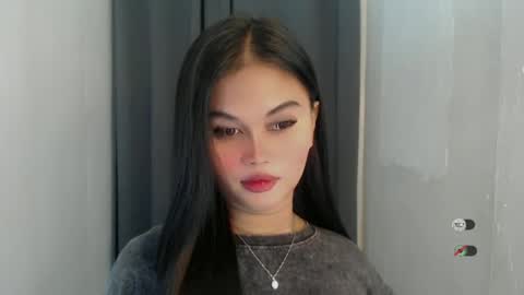 Snapshot of anaruru_ chatting on 06-19-26, 01:37 ANA online show from 06-19-26, 01:37