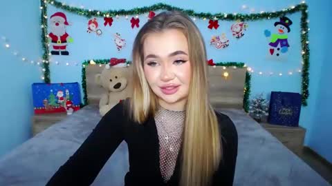 anastacyyellig online show from 12-26-24, 11:46