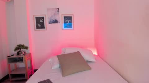 Snapshot of anastasia_lauren chatting on 02-22-26, 07:23 Ana online show from 02-22-26, 07:23