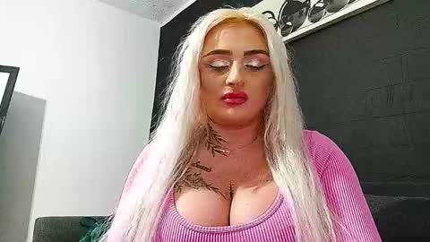 Snapshot of anastasiaamore chatting on 12-18-25, 11:11 AnastasiaAmore online show from 12-18-25, 11:11