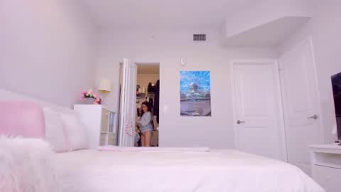 Anastasia Beyond online show from 03-25-26, 11:49