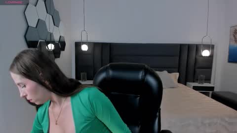 A N A S T A S I A  online show from 11-27-25, 11:45