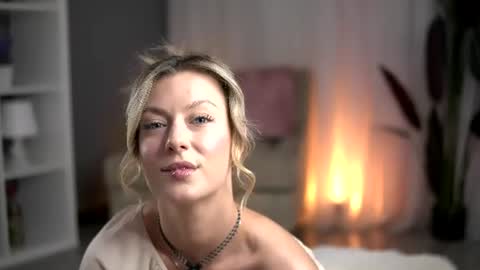 Snapshot of anastasiamills chatting on 06-10-26, 08:30 AnastasiaMills online show from 06-10-26, 08:30