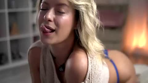 Snapshot of anastasiamills chatting on 06-24-26, 08:52 AnastasiaMills online show from 06-24-26, 08:52