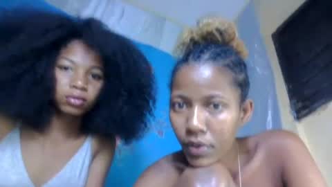 Snapshot of anathaliiie chatting on 07-25-26, 07:11 anathaliiie online show from 07-25-26, 07:11