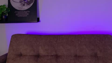 Kendra  online show from 04-18-26, 10:08