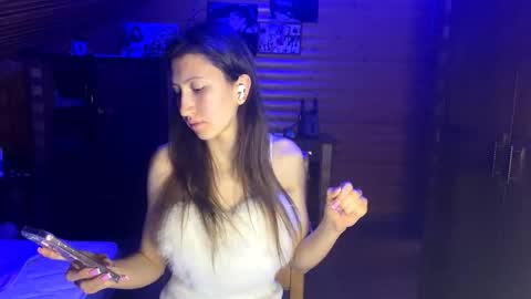 Ashley Cooper online show from 11-05-25, 05:24