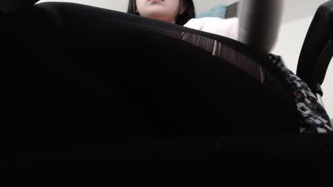   online show from 02-03-25, 11:42