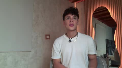 Snapshot of ander_ashford77 chatting on 06-08-26, 12:38 Ander online show from 06-08-26, 12:38