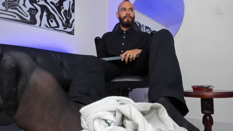 Andrs   -                   online show from 01-25-25, 09:46