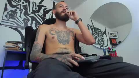 Snapshot of anders_x chatting on 06-16-26, 11:18 Andrs - online show from 06-16-26, 11:18