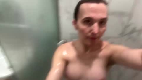 Andie online show from 02-21-25, 01:33