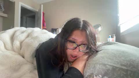 Snapshot of anditspinkxo chatting on 05-26-26, 09:33 anditspinkxo online show from 05-26-26, 09:33