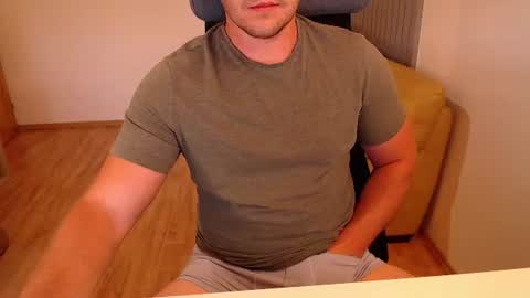 Snapshot of andnandor chatting on 07-23-26, 05:55 andnandor online show from 07-23-26, 05:55