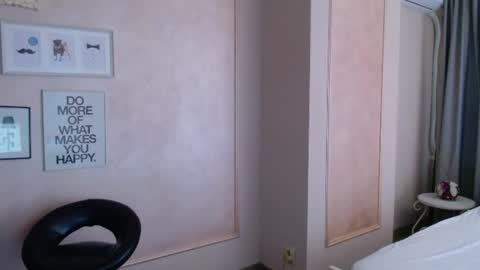 Snapshot of andorrasweet chatting on 06-29-26, 10:37 Andorra online show from 06-29-26, 10:37