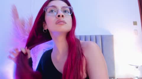 Andra Cyrus online show from 02-03-25, 11:42