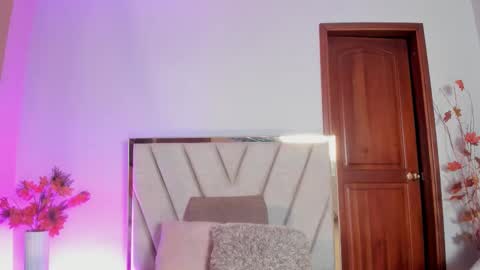 Andra Cyrus online show from 03-27-26, 12:38