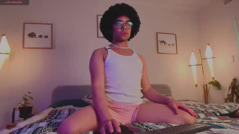 Snapshot of andre_cole chatting on 01-07-25, 02:20 Andre Cole online show from 01-07-25, 02:20