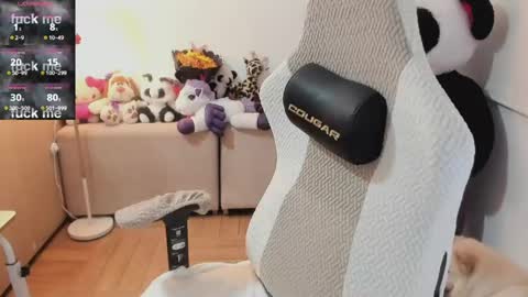 Snapshot of andrea_bonnie chatting on 03-23-26, 11:20 andrea_bonnie online show from 03-23-26, 11:20