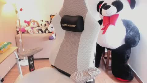 Snapshot of andrea_bonnie chatting on 04-13-26, 12:54 andrea_bonnie online show from 04-13-26, 12:54