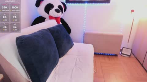 Snapshot of andrea_bonnie chatting on 07-28-26, 11:58 andrea_bonnie online show from 07-28-26, 11:58