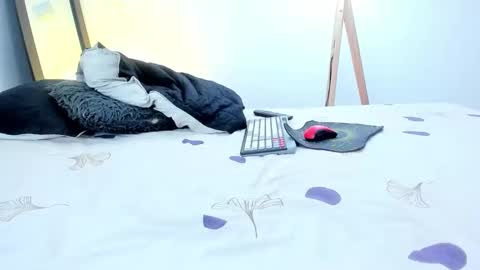 Andrea Cherry online show from 03-05-26, 03:19