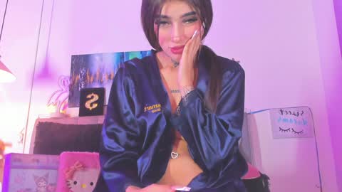 Snapshot of andrea_flow chatting on 12-31-24, 10:37 Andrea online show from 12-31-24, 10:37