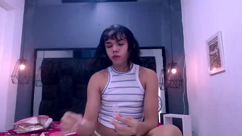 Snapshot of andrea_gill_ chatting on 09-27-25, 07:41 Andres Gil online show from 09-27-25, 07:41